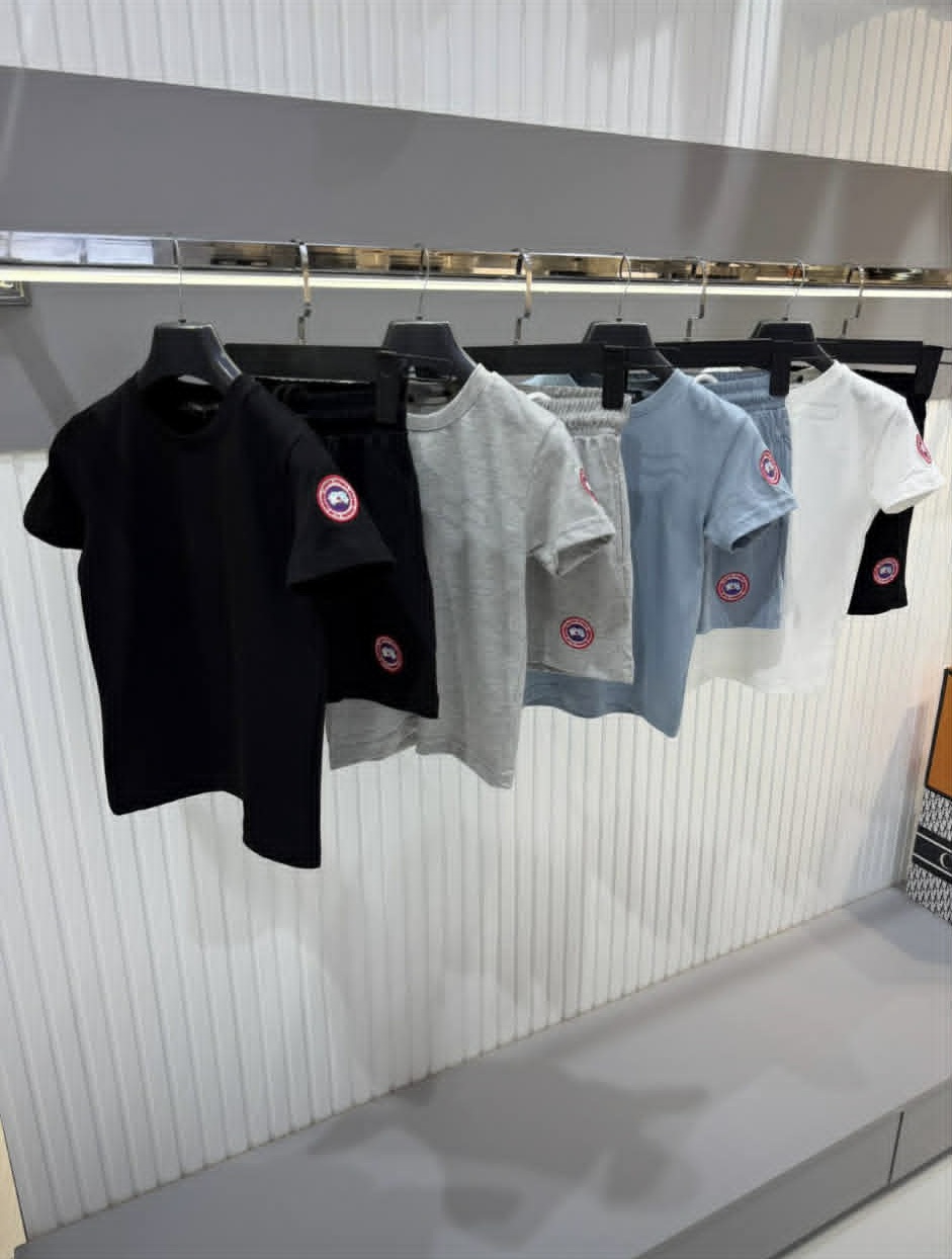 Canada Goose Shorts Set