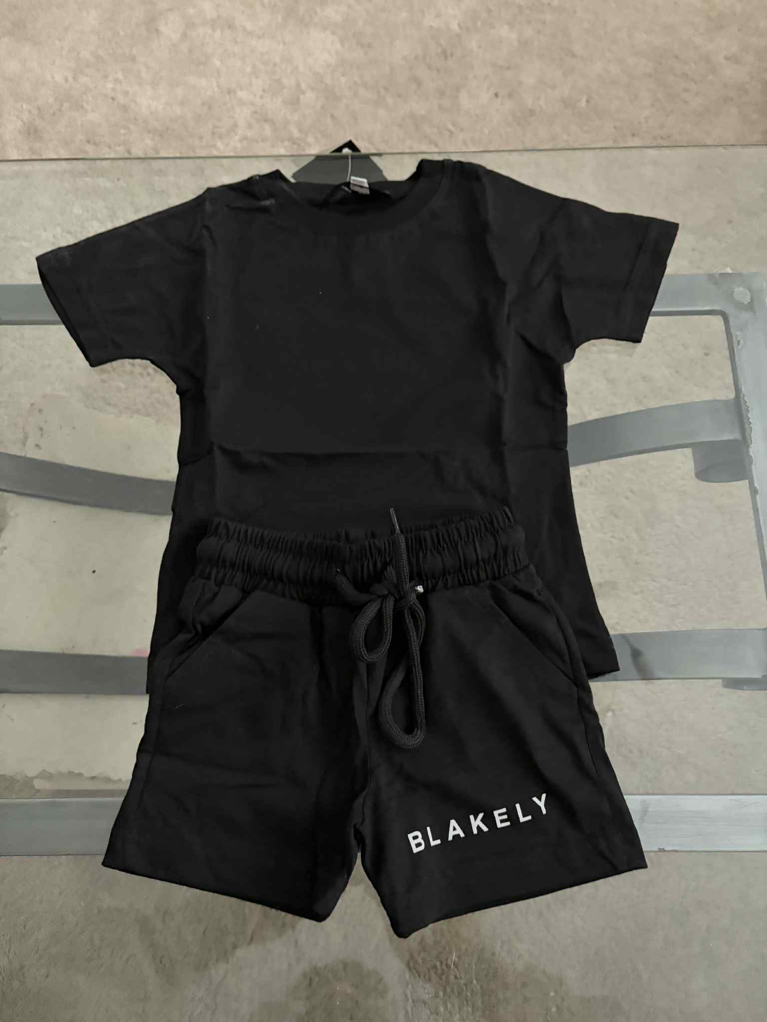Blakely - T-Shirt & Shorts Set