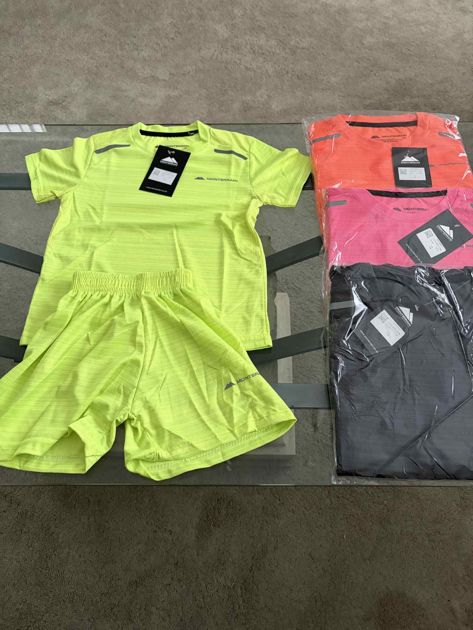 Monterrain - T-Shirt & Shorts Sets