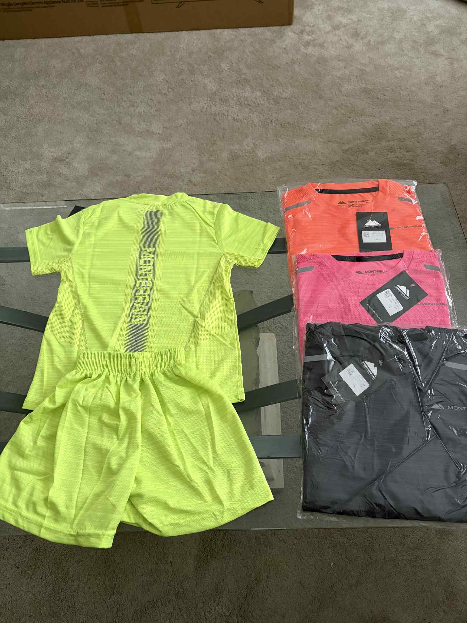 Monterrain - T-Shirt & Shorts Sets