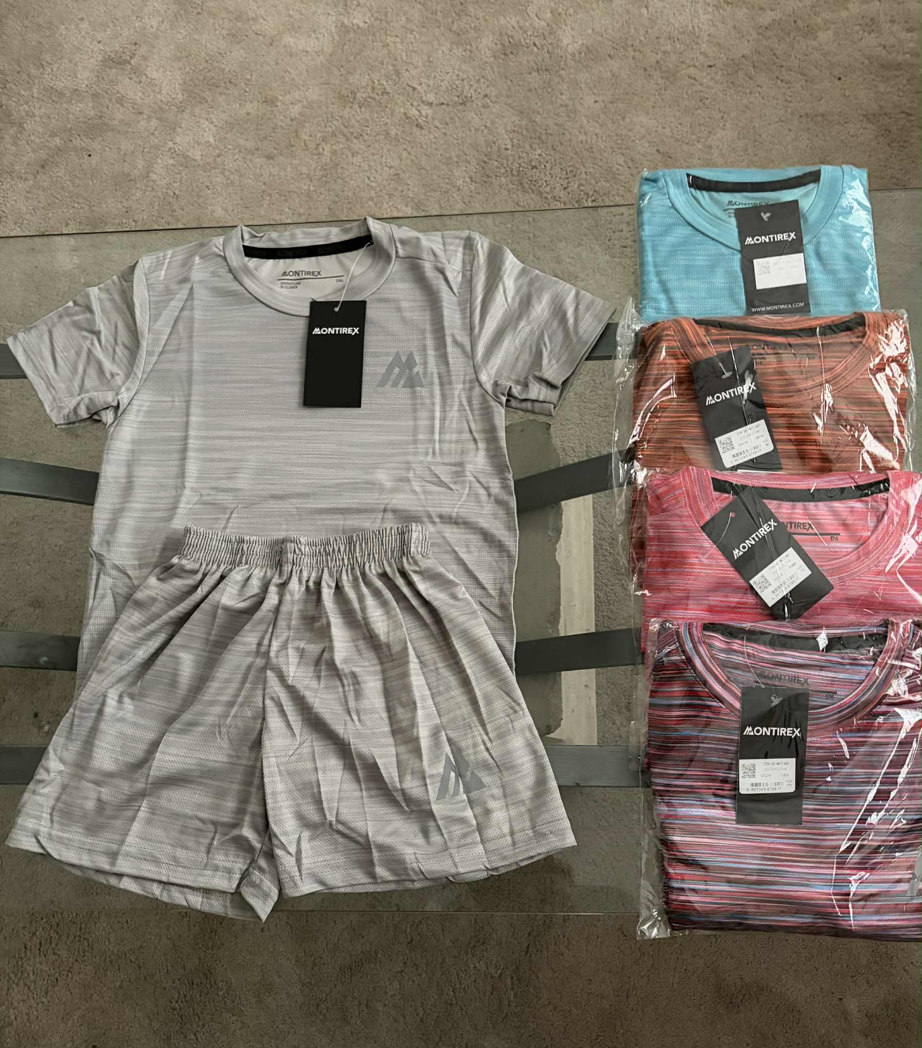 Montrex - T-Shirt & Shorts Set